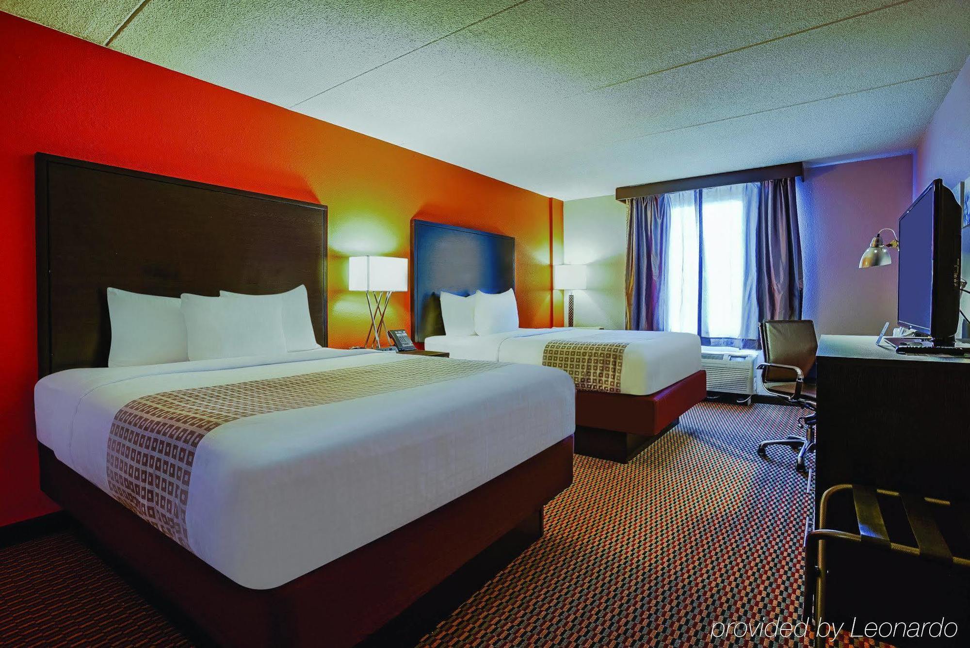 Holiday Inn & Suites Philadelphia-Runnemede/Exit 3-New Jersey Turnpike Exteriér fotografie