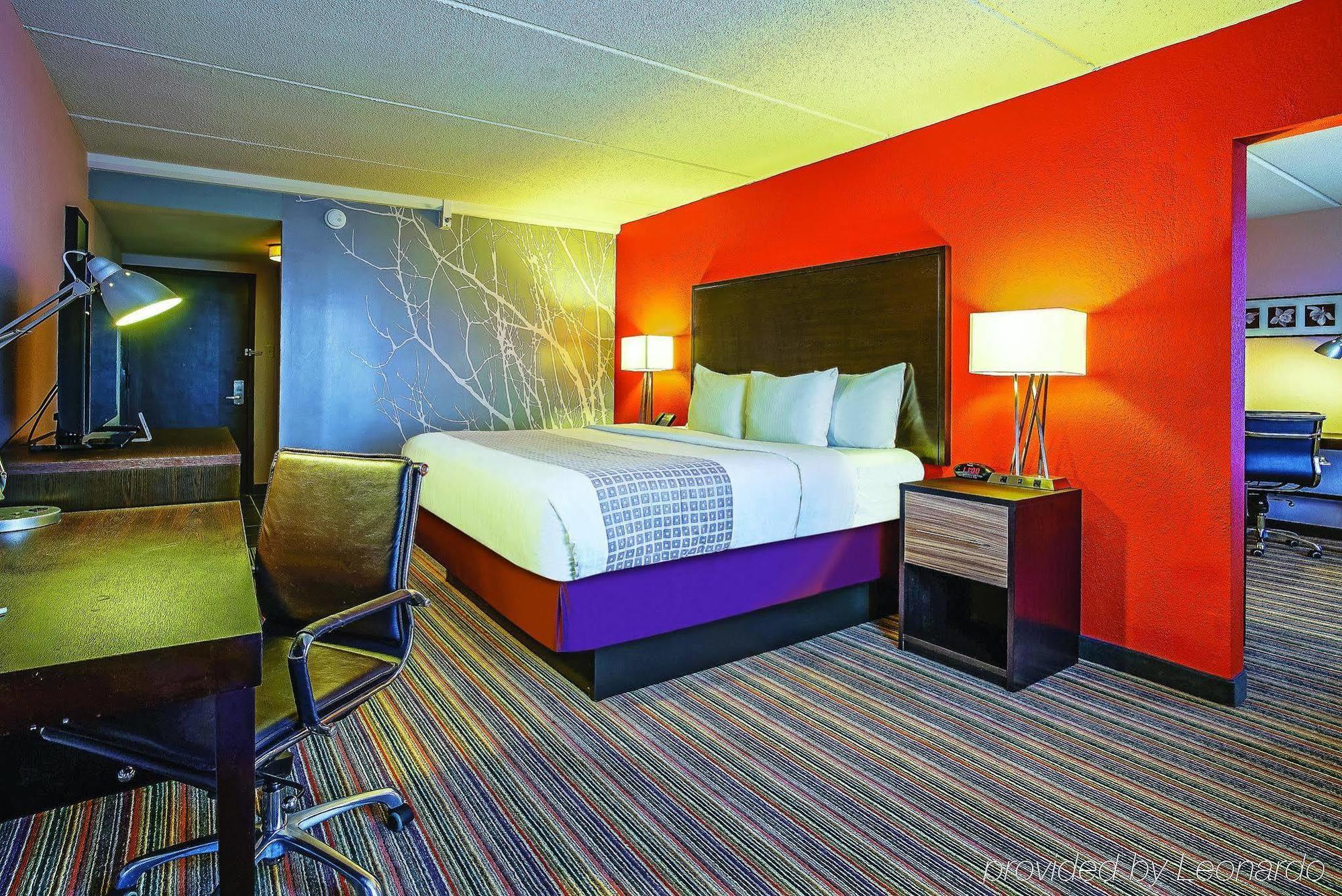 Holiday Inn & Suites Philadelphia-Runnemede/Exit 3-New Jersey Turnpike Exteriér fotografie