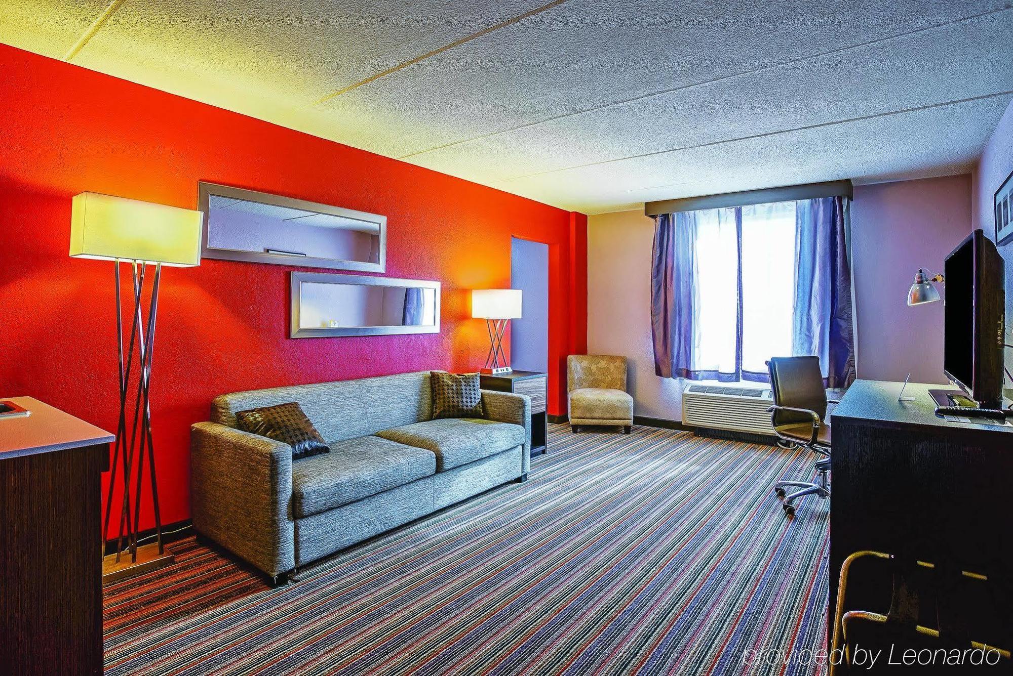 Holiday Inn & Suites Philadelphia-Runnemede/Exit 3-New Jersey Turnpike Exteriér fotografie